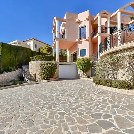 Villa Anfisa
