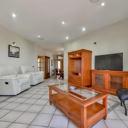 Anfisa Villa